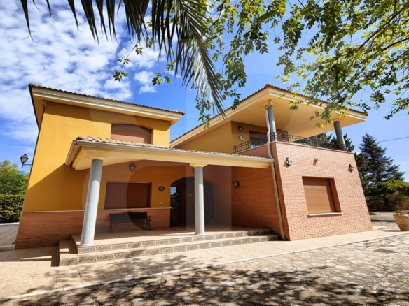 banyeres-propiedades-servicios-inmobiliarios-propiedad-by308