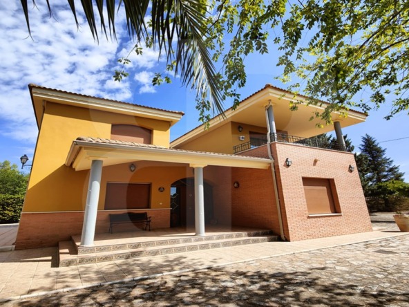 banyeres-propiedades-servicios-inmobiliarios-propiedad-by308