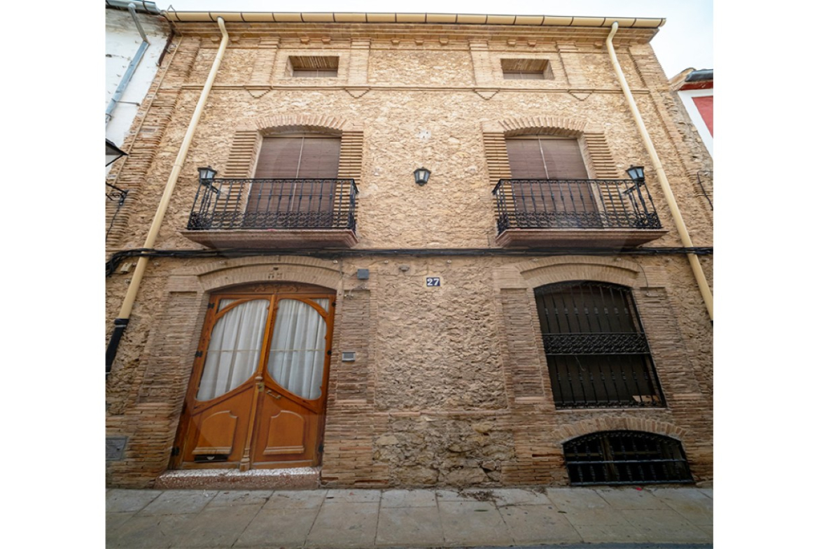 banyeres-propiedades-servicios-inmobiliarios-propiedad-by330