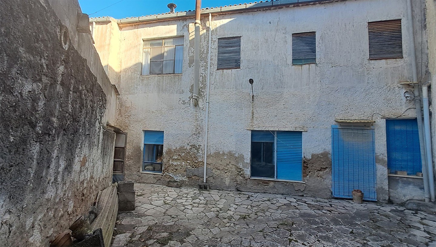 BY338.3 Banyeres de Mariola